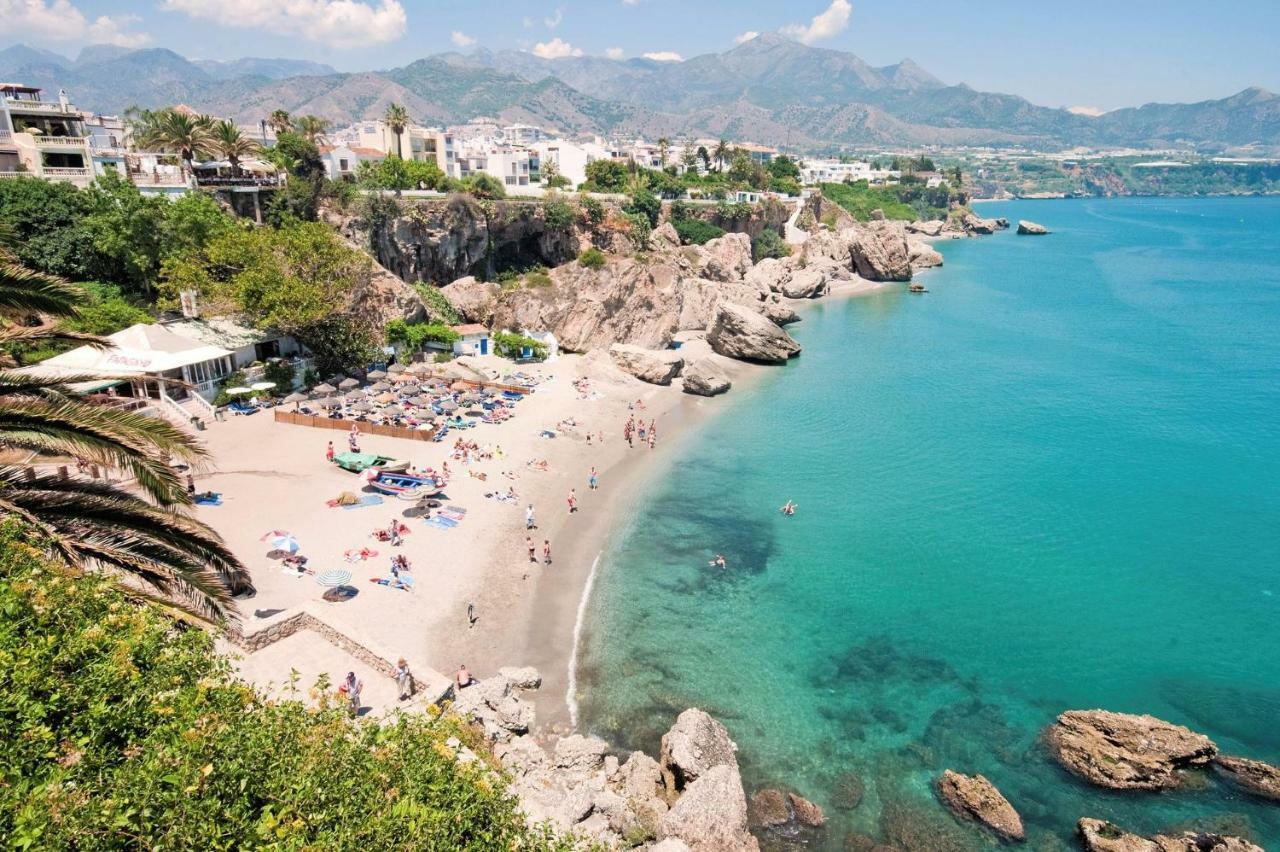 Villa Triana Nerja Eksteriør billede