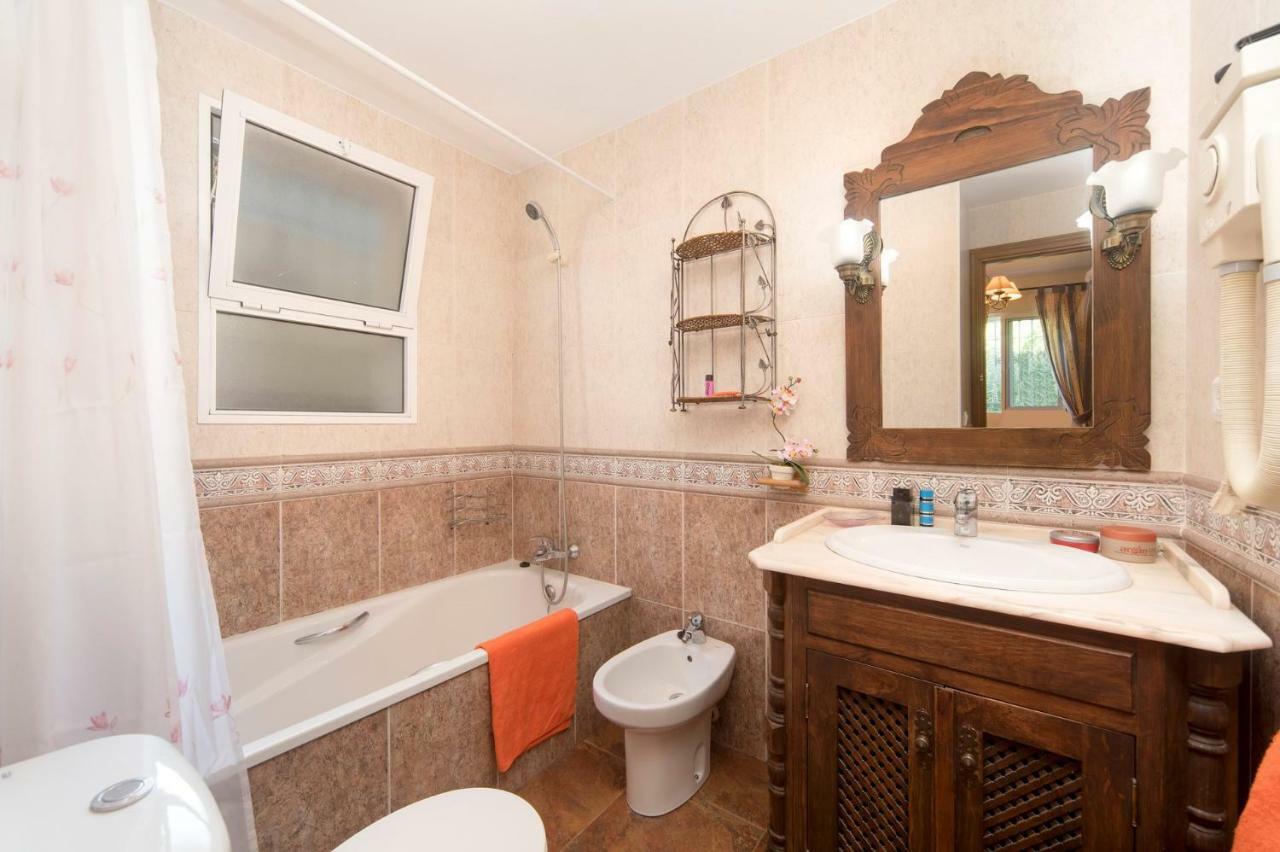 Villa Triana Nerja Eksteriør billede